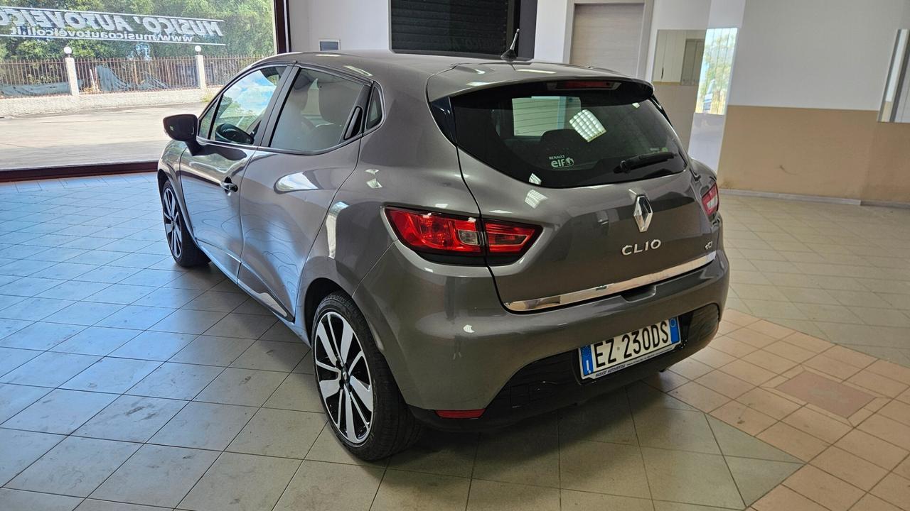 Renault Clio 1.5 dCi 8V 75CV 5 porte Costume National