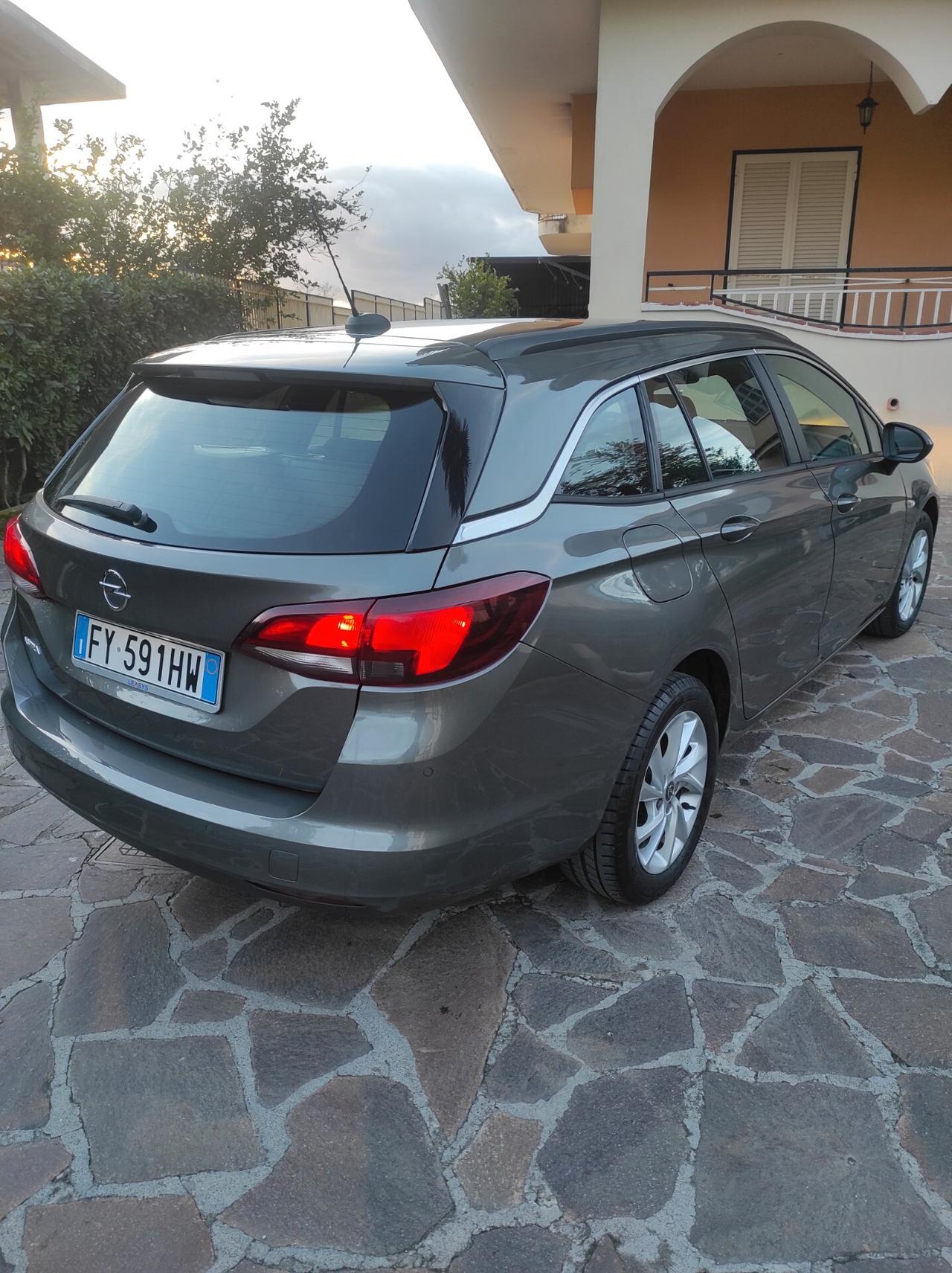 Opel Astra 1.6 CDTi 136CV Start&Stop Sports Tourer Innovation