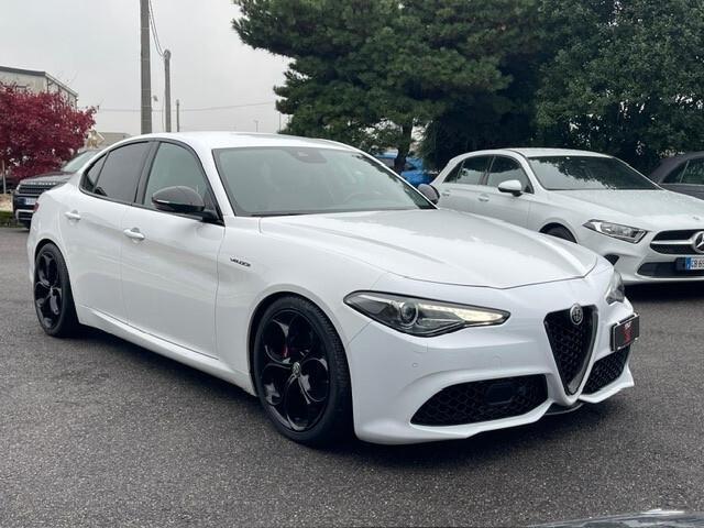 Alfa Romeo Giulia 2.0 Turbo 280 CV AT8 AWD Q4 Veloce Ti