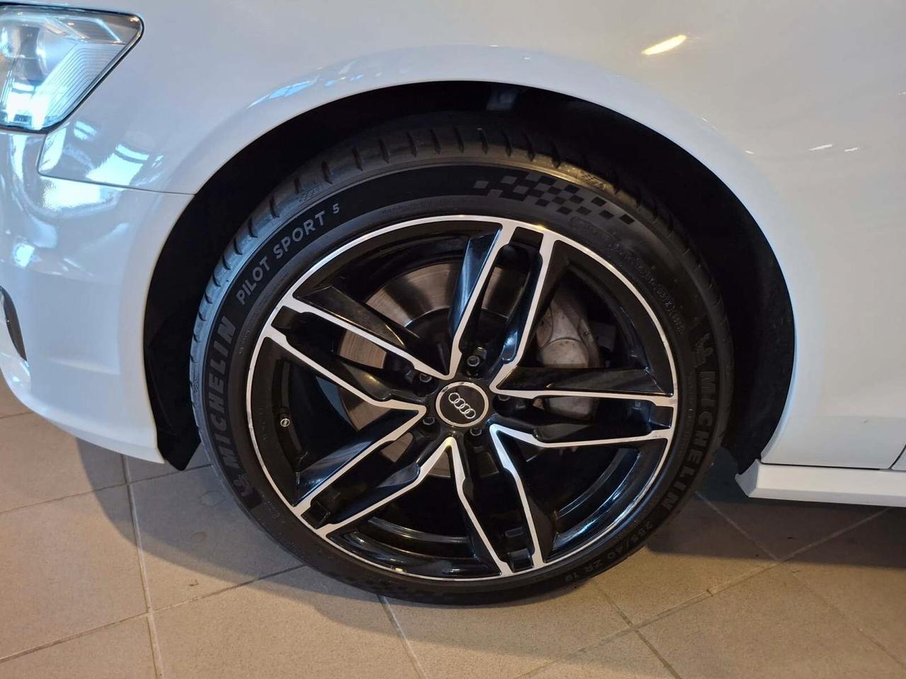 Audi A6 Avant 3.0 TDI quattro S tronic