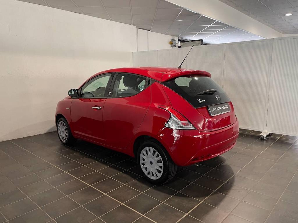 Lancia Ypsilon 5 Porte 1.2 Silver