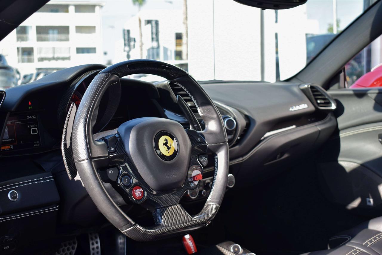 Ferrari 488 Coupe 3.9 GTB 670 CV