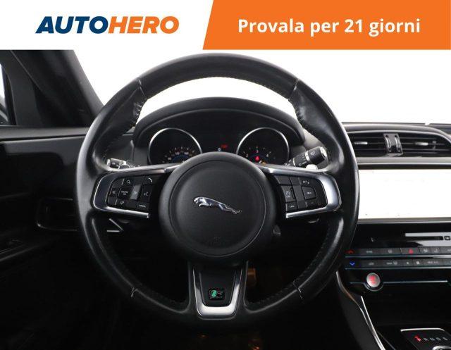 JAGUAR XE 2.0 D 180 CV aut. R-Sport