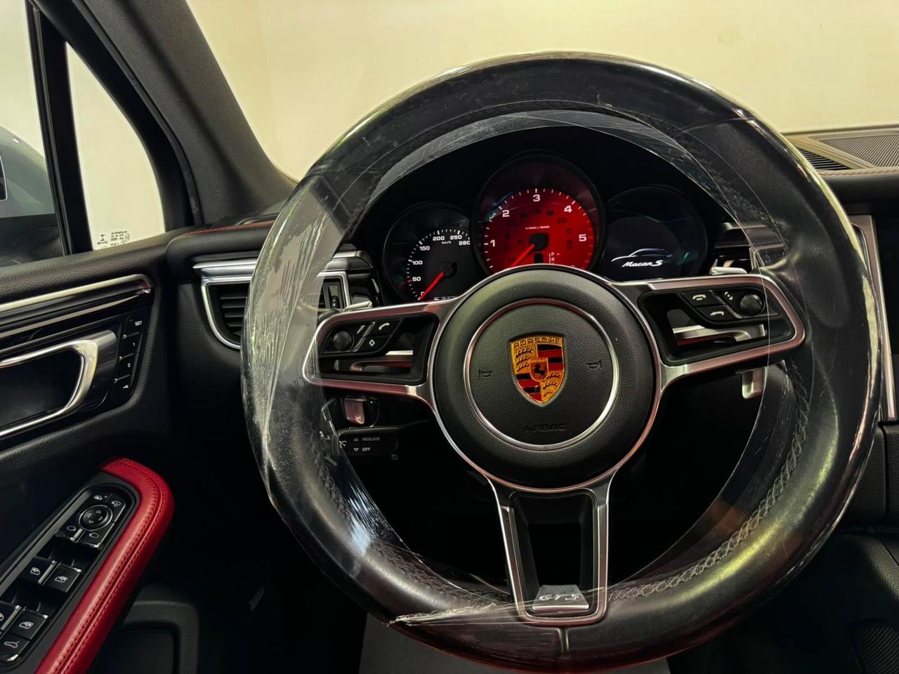 Porsche Macan 3.0 S Diesel-ALL GTS-FULL LED-TAGLIANDI PORSCHE-2017