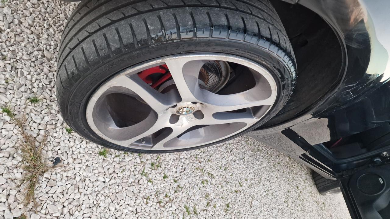 Alfa Romeo MiTo 1.6 JTDm S&S Distinctive Sport Pack