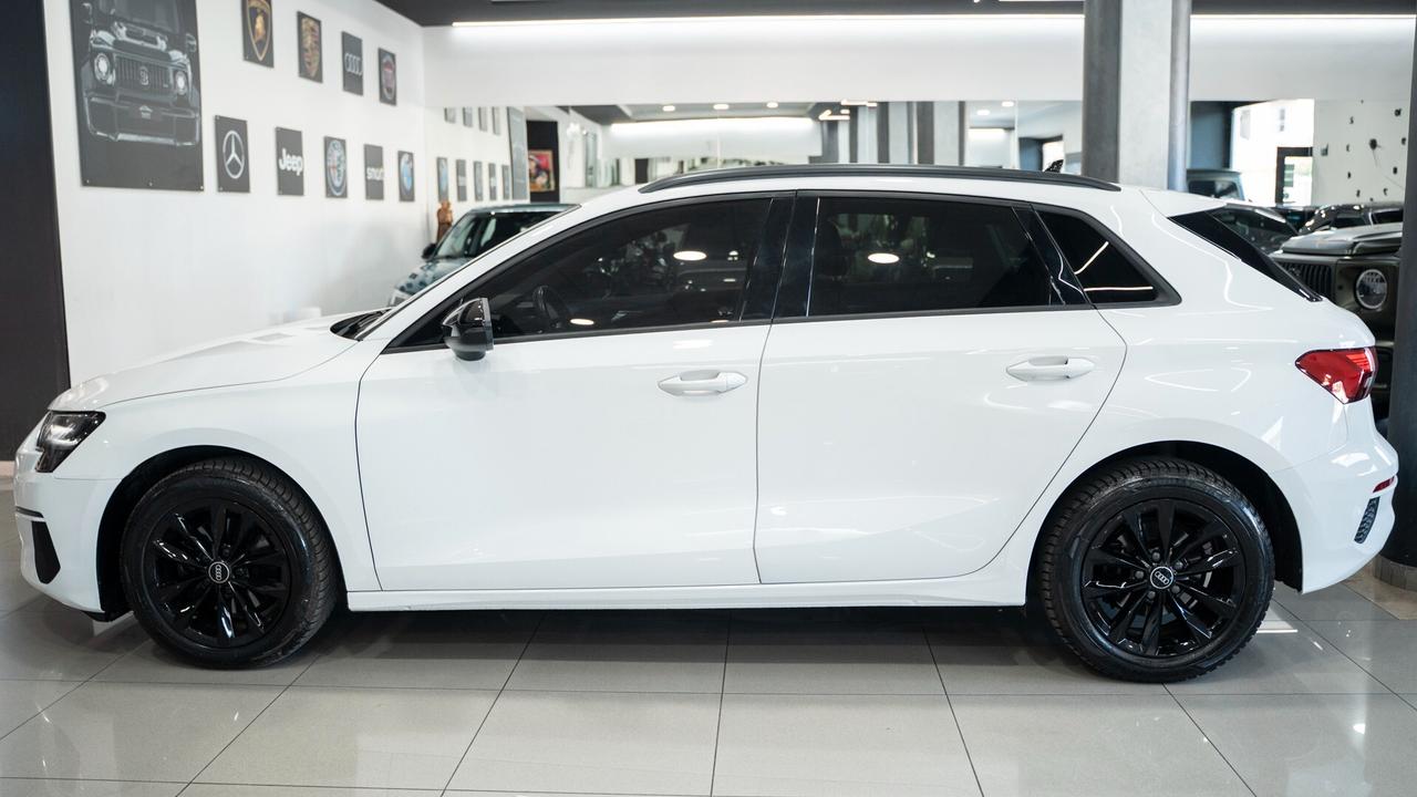 Audi A3 SPB 35 TDI S TRONIC SPORT BLACK EDITION NAVI FULL