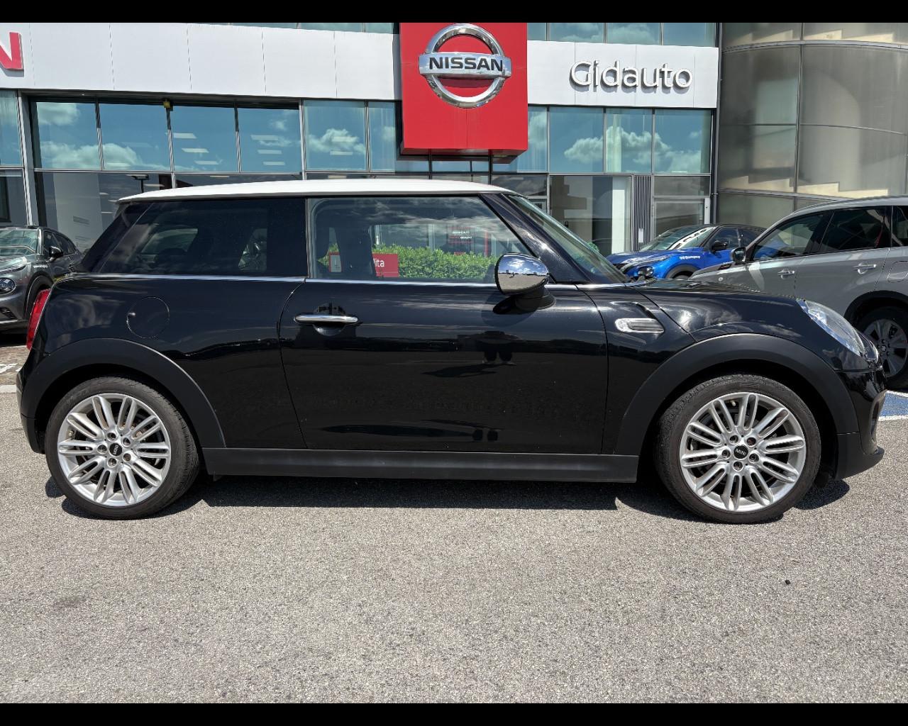 MINI Mini (F56) - Mini 1.5 Cooper D