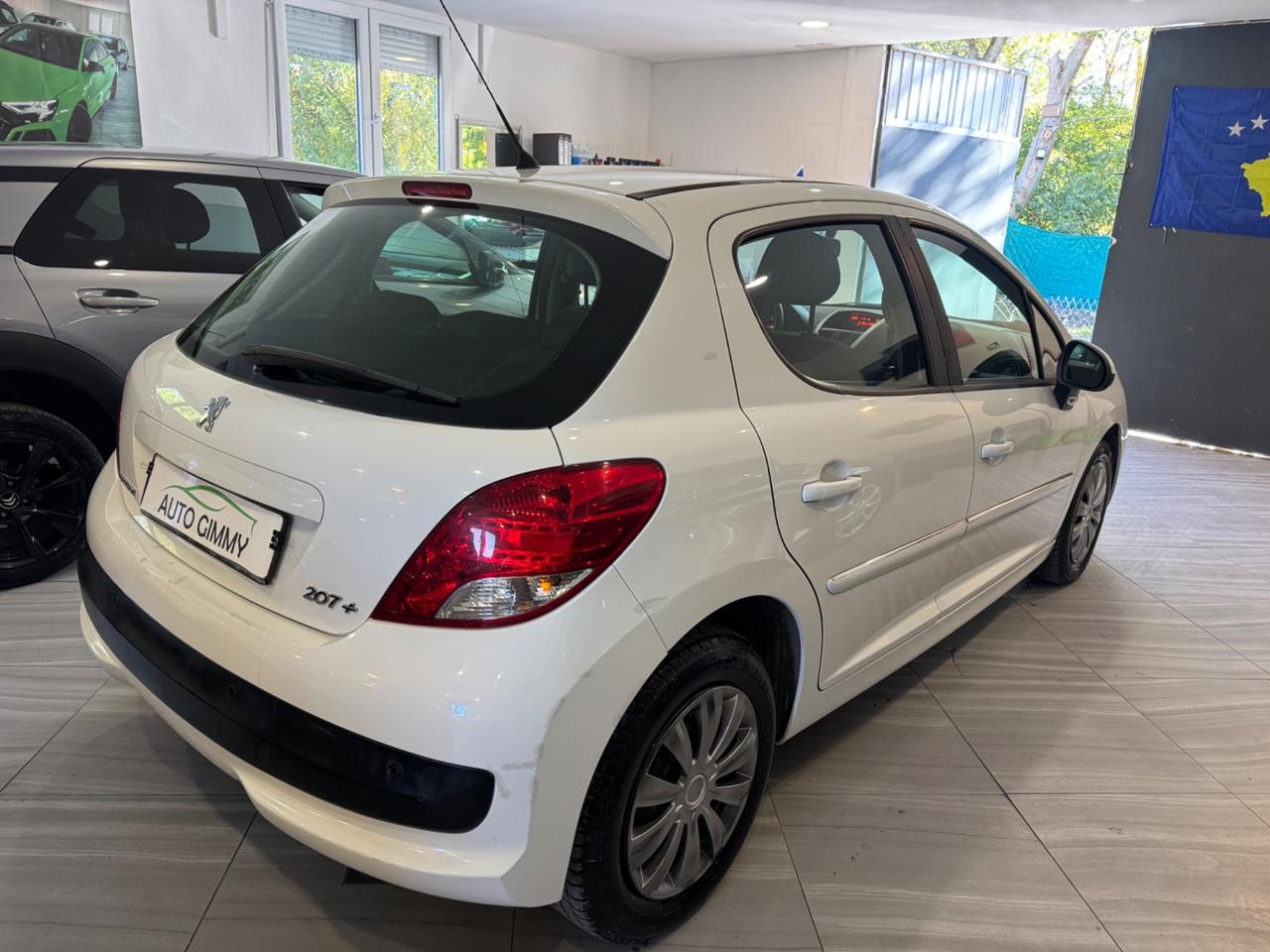 Peugeot 207 1.4 GPL BENZINA NEOPATENTATI