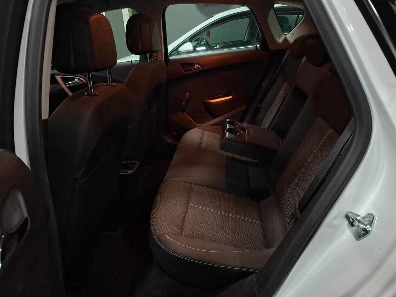 Opel Astra 1.4 benzina Sport NEOPATENTATO