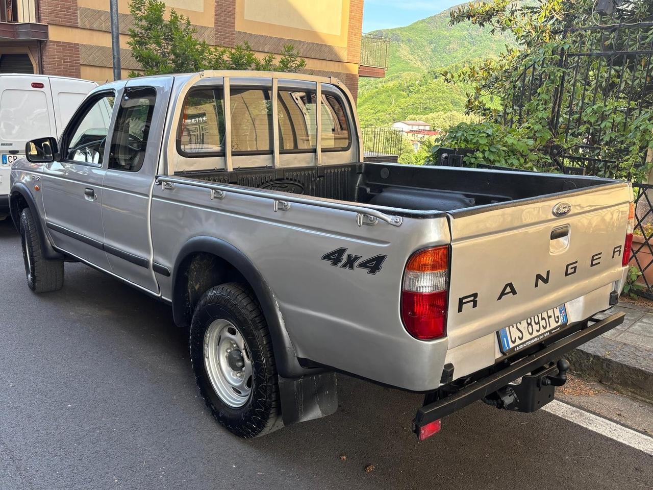 Ford Ranger 2.5 TDI (109CV) 4p. Cassone lungo