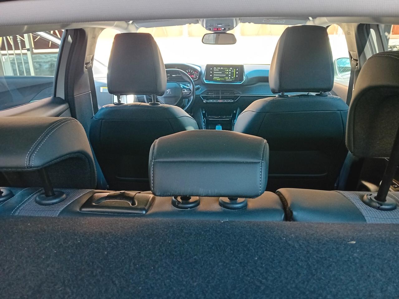 Peugeot 2008 BlueHDi 130 S&S EAT8 GT