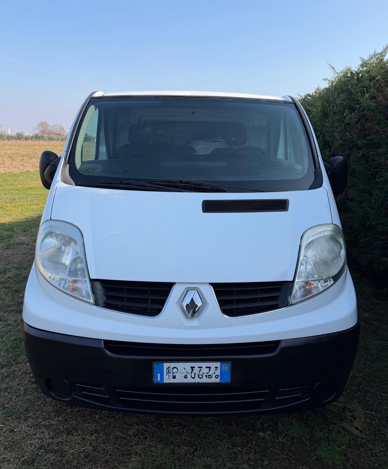 RENAULT TRAFIC 2.0 CTDi 115CV 6 MARCE CLIMA BIANCO
