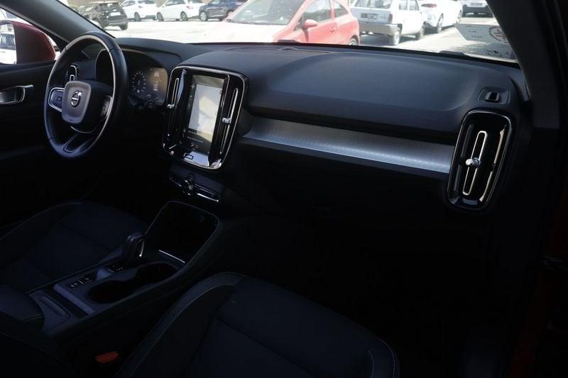 Volvo XC40 Volvo XC40 D3 AWD Geartronic R-Design 110KW ANNO 2019