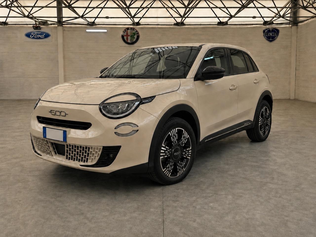 FIAT 600 IV 2023 - 600 1.2 Business 100cv