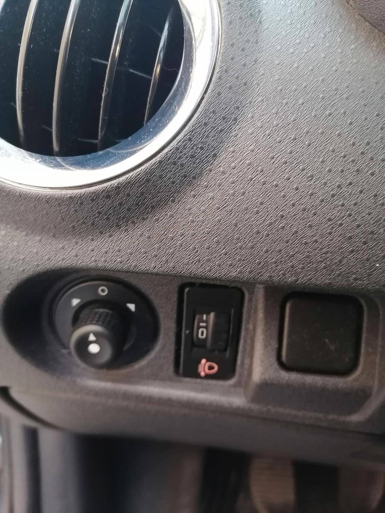 Citroen C3 exclusive 1.4 hdi (108.000 km) 2009