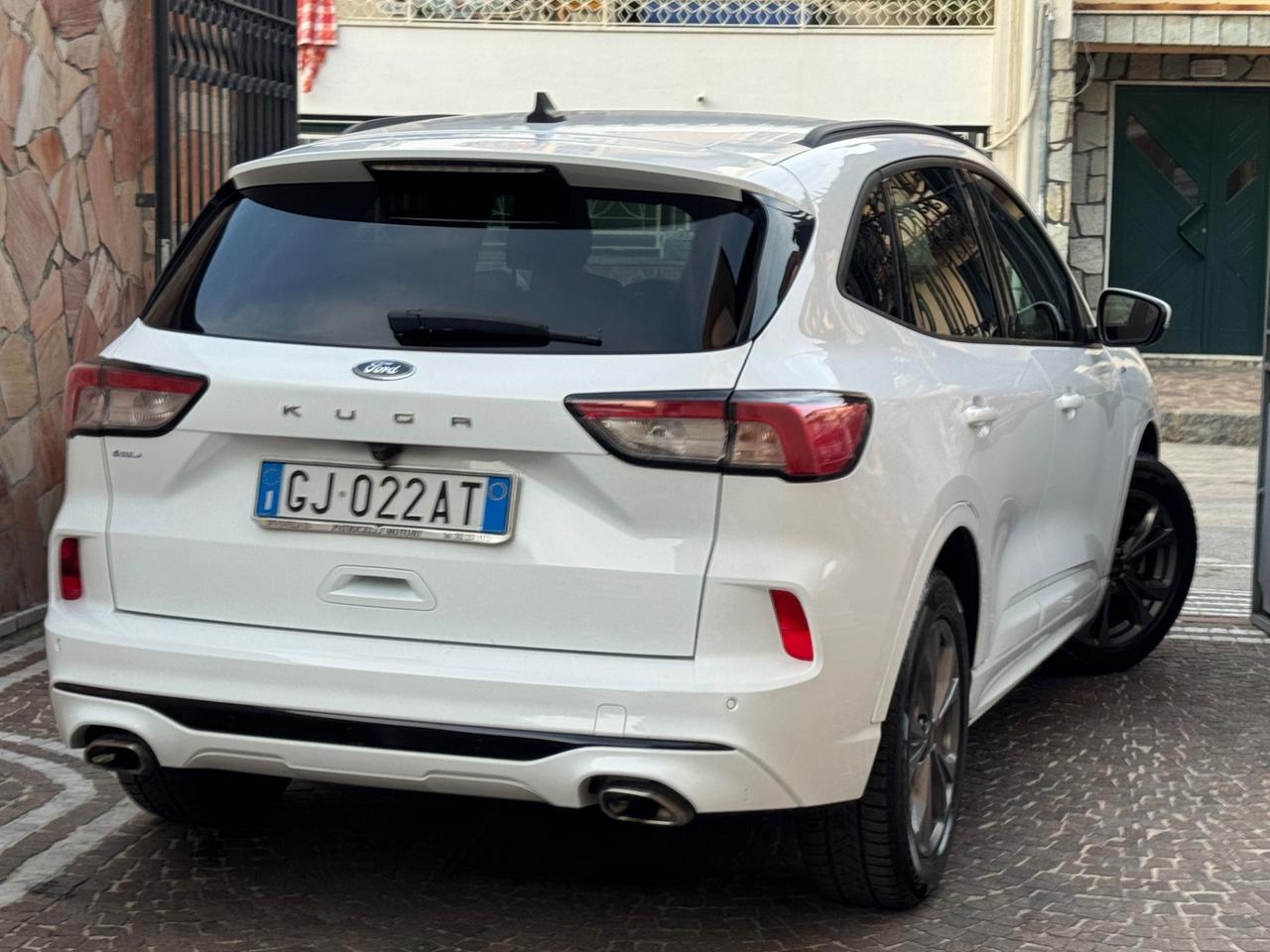 Ford Kuga 1.5 EcoBlue 120 CV aut. 2WD ST-Line X