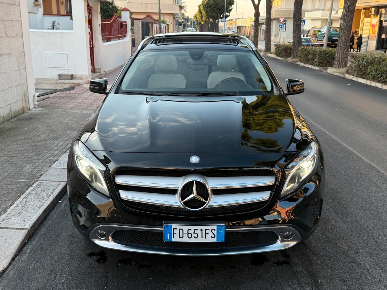 Mercedes GLA 200 d Autom Enduro *TETTO - 2016