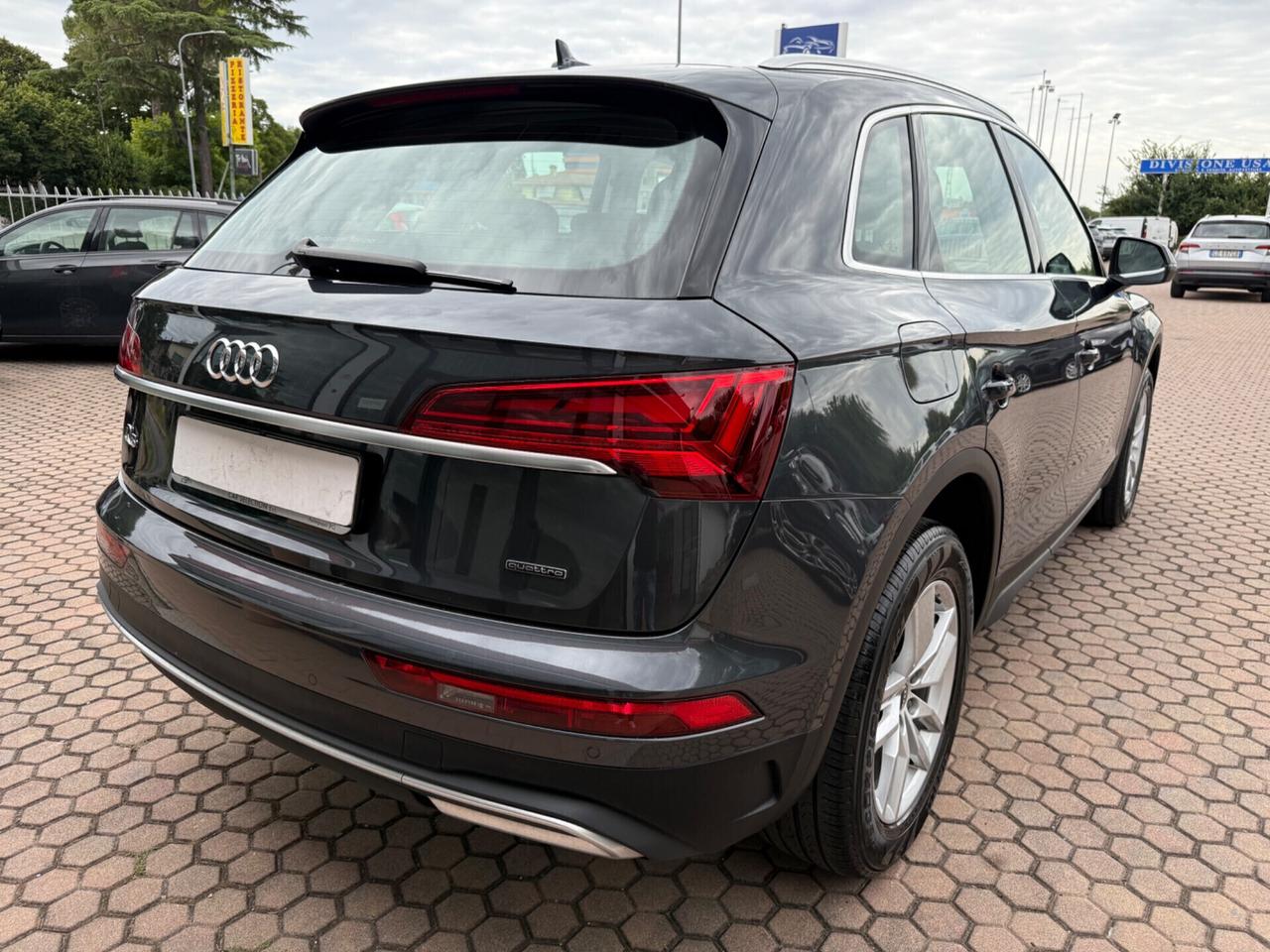 Audi Q5 40 TDI S tronic Business