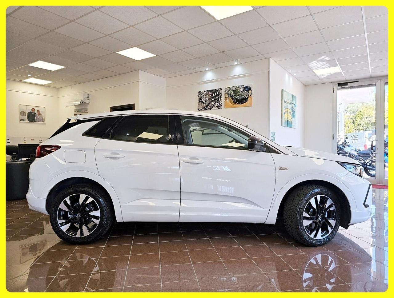Opel New Grandland X 1.5 Ecotec 130CV AT8 Business Elegance