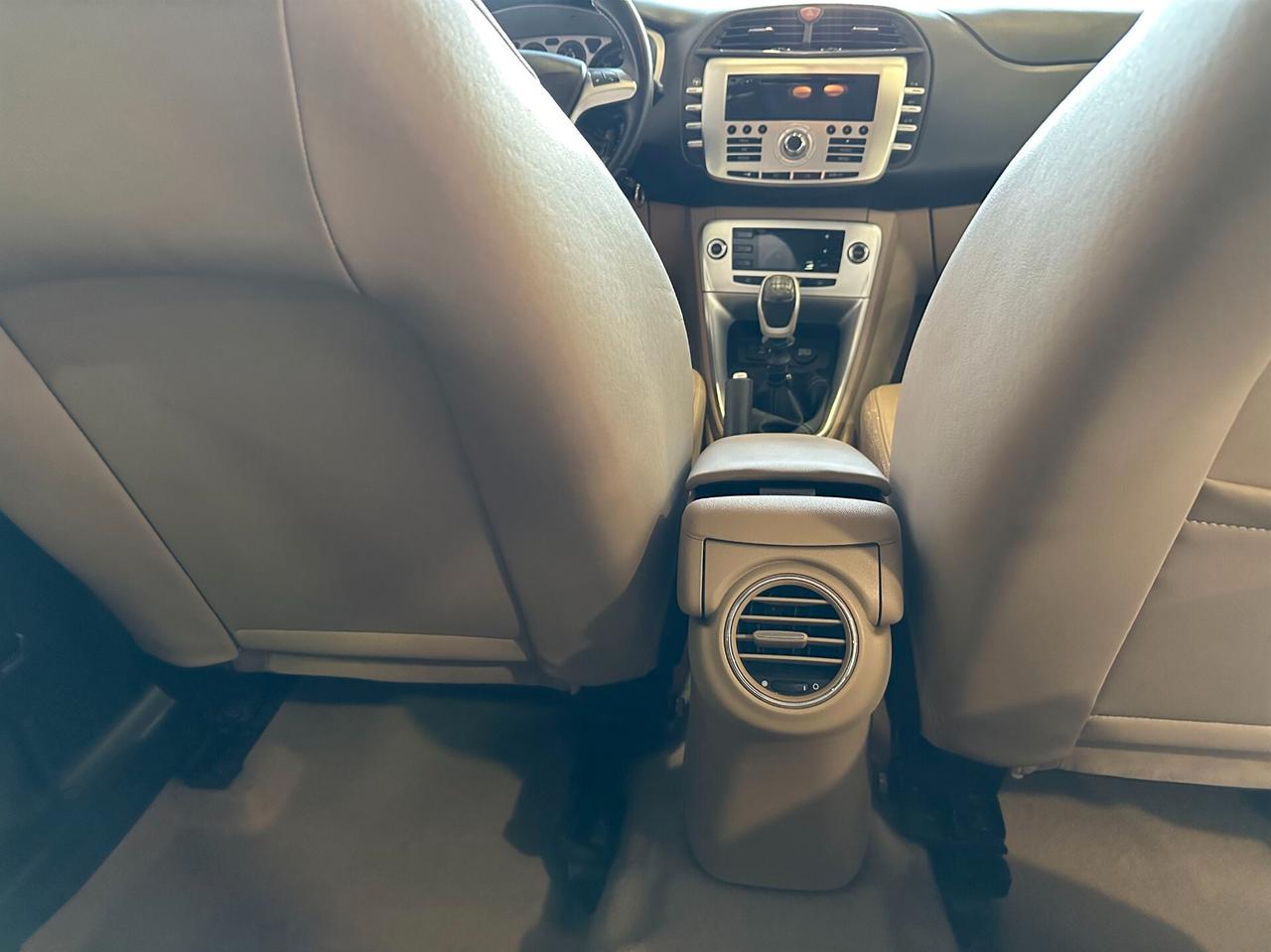 Lancia Delta 1.6 MJT DPF Gold