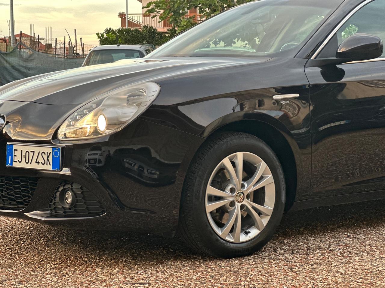 Alfa Romeo Giulietta 1.6 JTDm-2 105 CV Distinctive