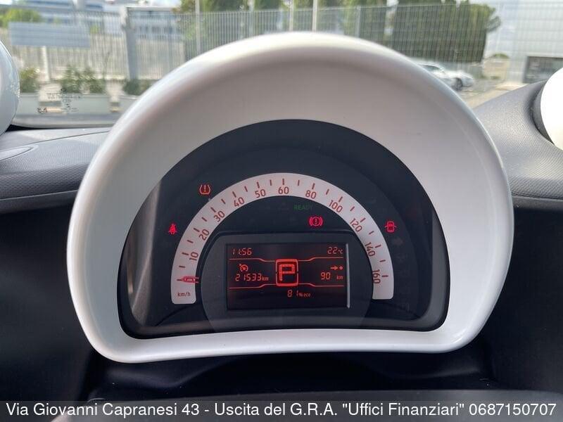 smart fortwo EQ Passion