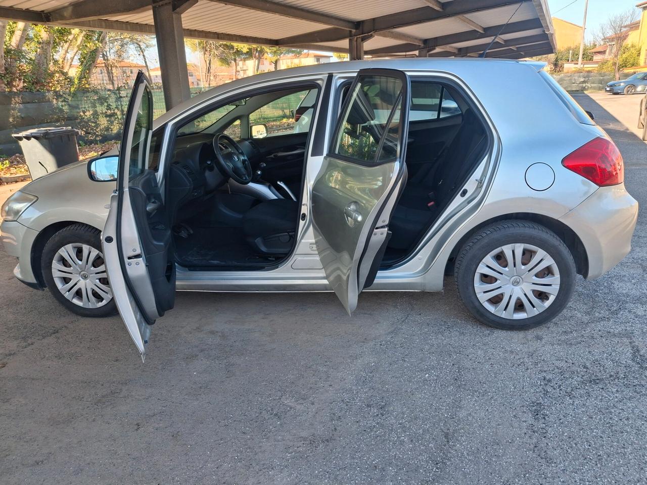 Toyota Auris 1.4 D-4D 5 porte Sol