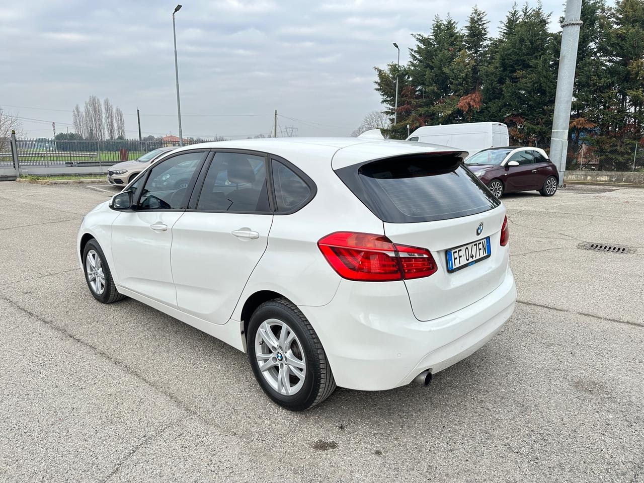 Bmw 216 218i Active Tourer Advantage - 2016