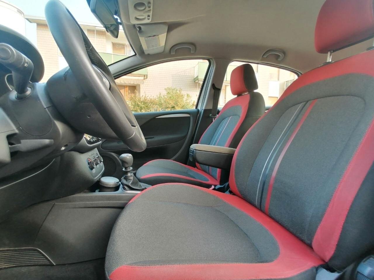 Fiat Punto 1.4 8V 5 porte Easypower Lounge GPL