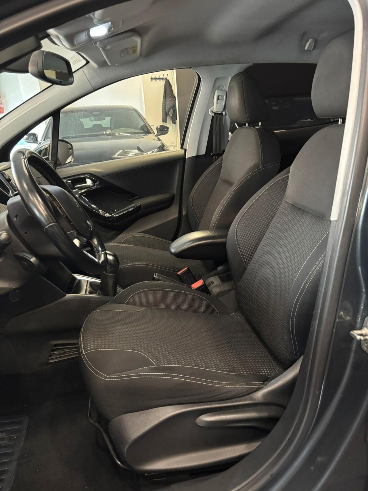 Peugeot 208 1.5 BlueHDi 75 5 porte Allure