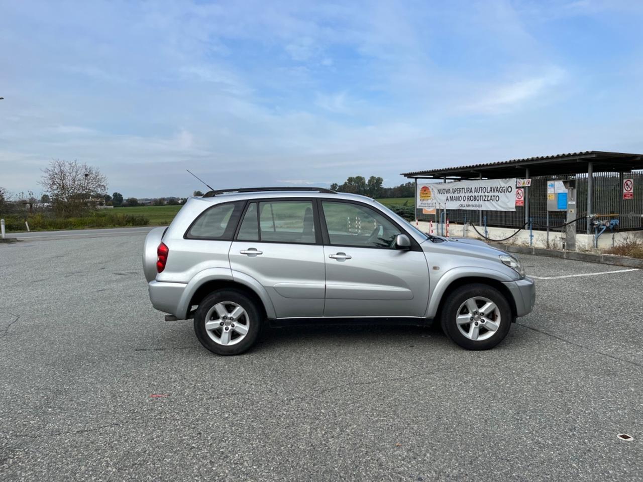 Toyota RAV 4 RAV4 2.0 Tdi D-4D cat 5 porte