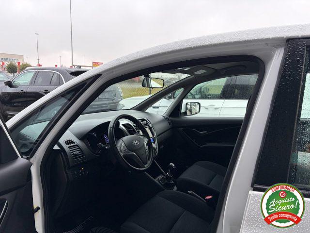 HYUNDAI iX20 XPossible ANCHE PER NEOPATENTATI