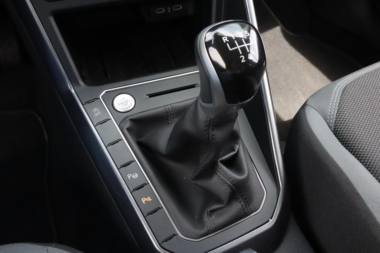 Volkswagen Polo 1.0 Tsi 95 CV MATRIX ACC KEYLESS