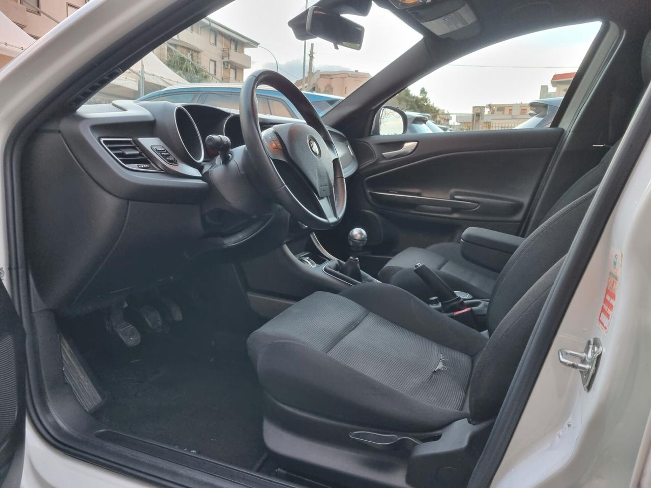 Alfa Romeo Giulietta 1.6 JTDm-2 105 CV Business