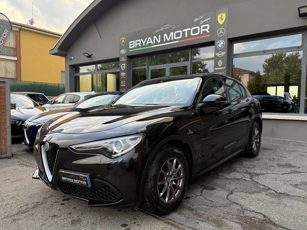 Alfa Romeo Stelvio 2.2 Turbodiesel 160 CV AT8 RWD Business