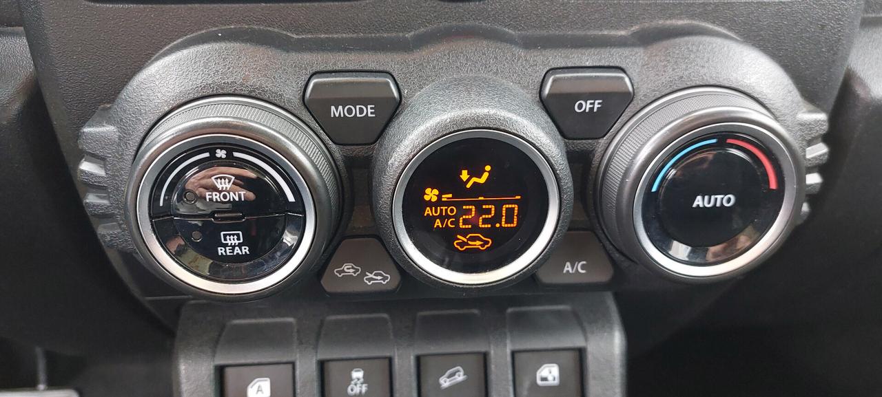 Suzuki Jimny 1.5 4AT Top