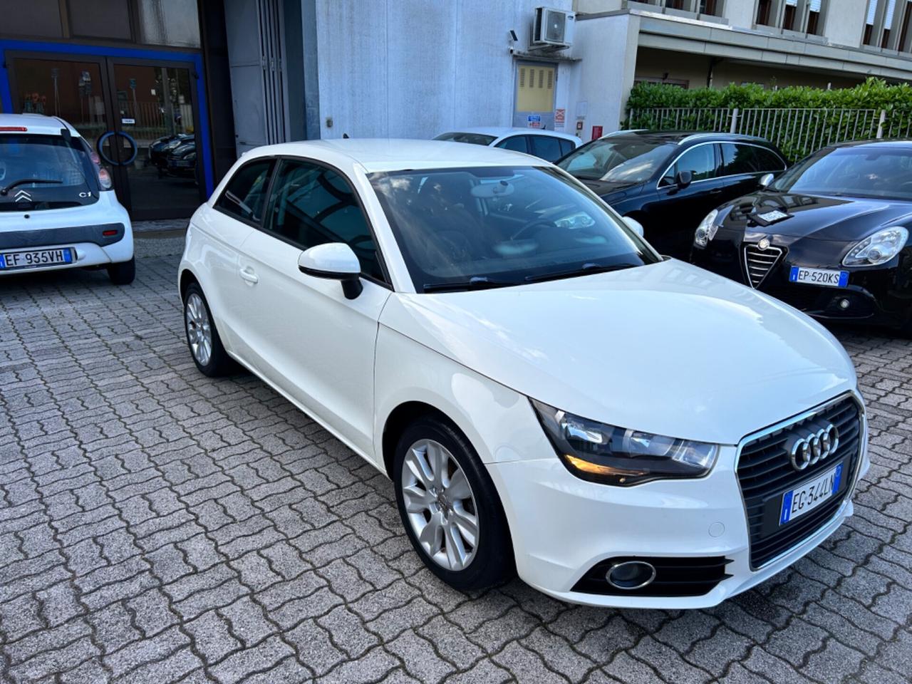 Audi A1 1.2 42990km neopatentati TFSI Attraction