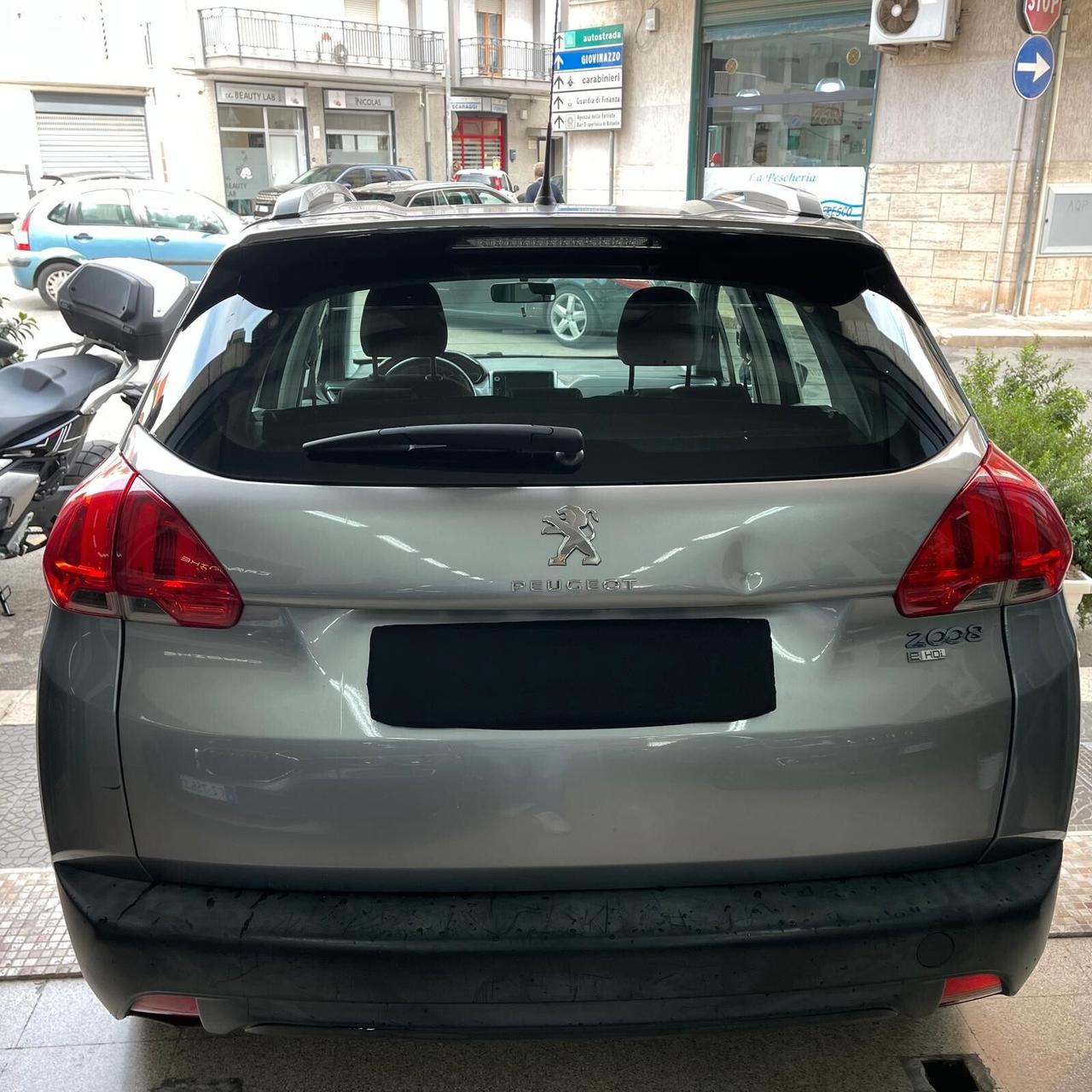 Peugeot 2008 1.6 e-HDi 92 CV automatica Active