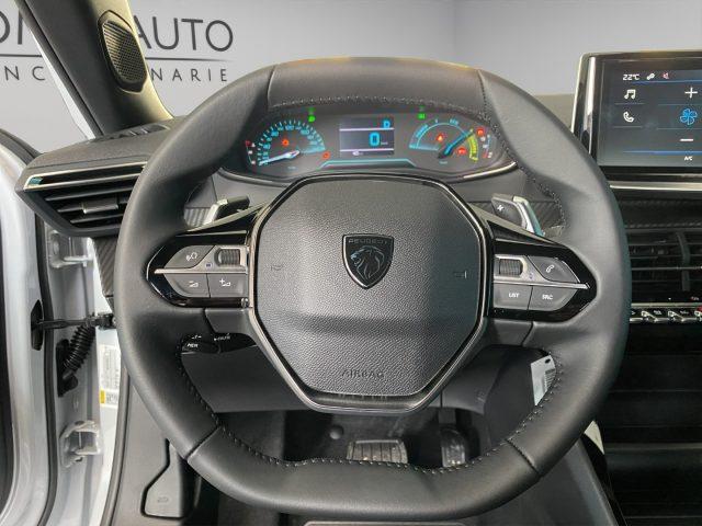PEUGEOT 2008 1.2 Hybrid 136cv STYLE e-dcs6