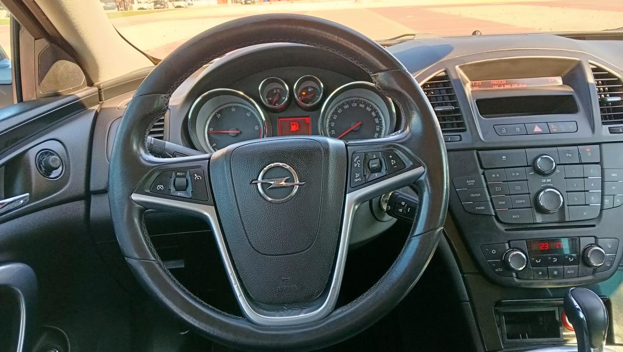 OPEL INSIGNIA AUTOMATICA -2010