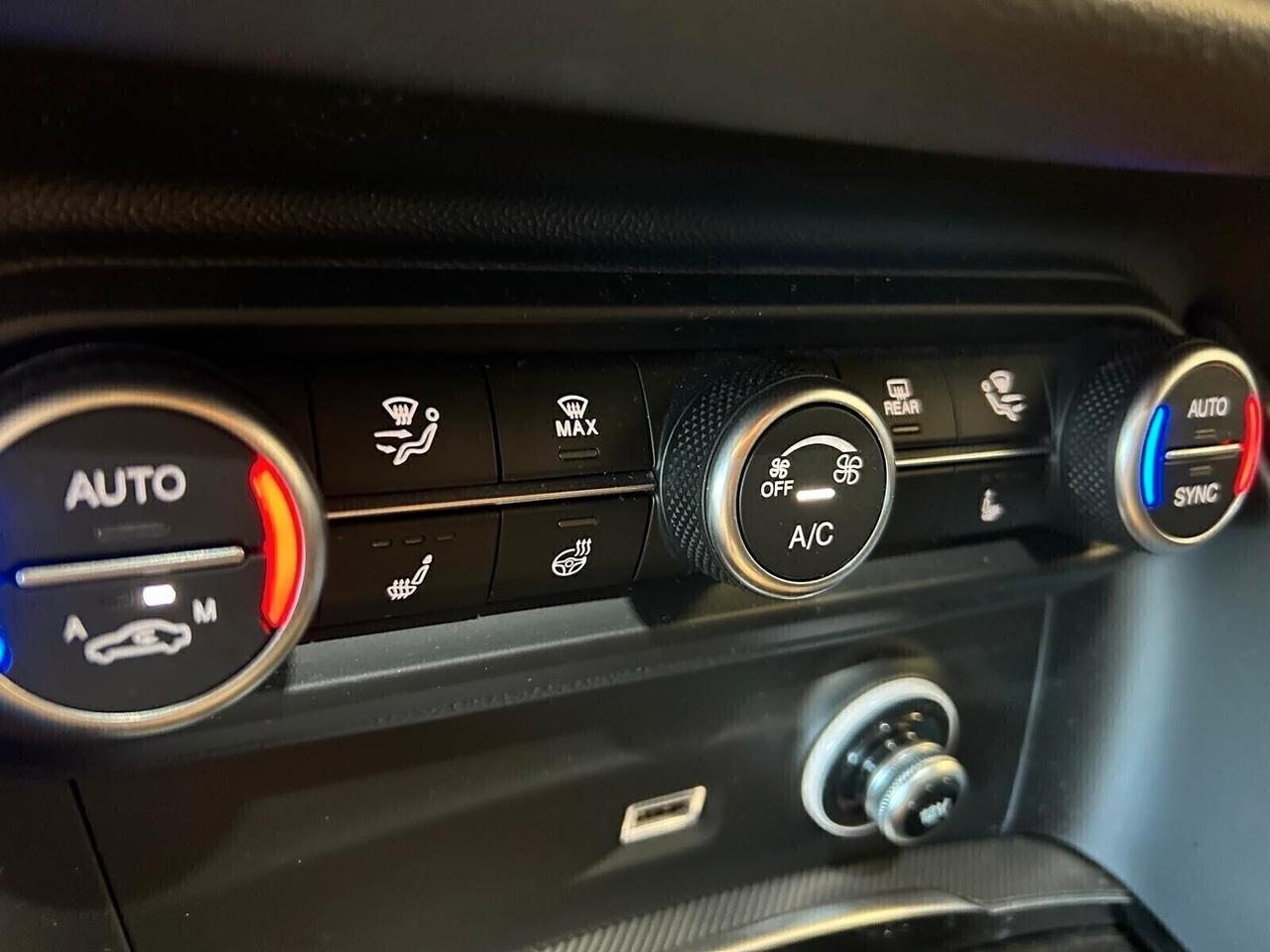 Alfa Romeo Stelvio VELOCE 2.2 Turbodiesel 210 CV AT8 Q4 SPOTICAR