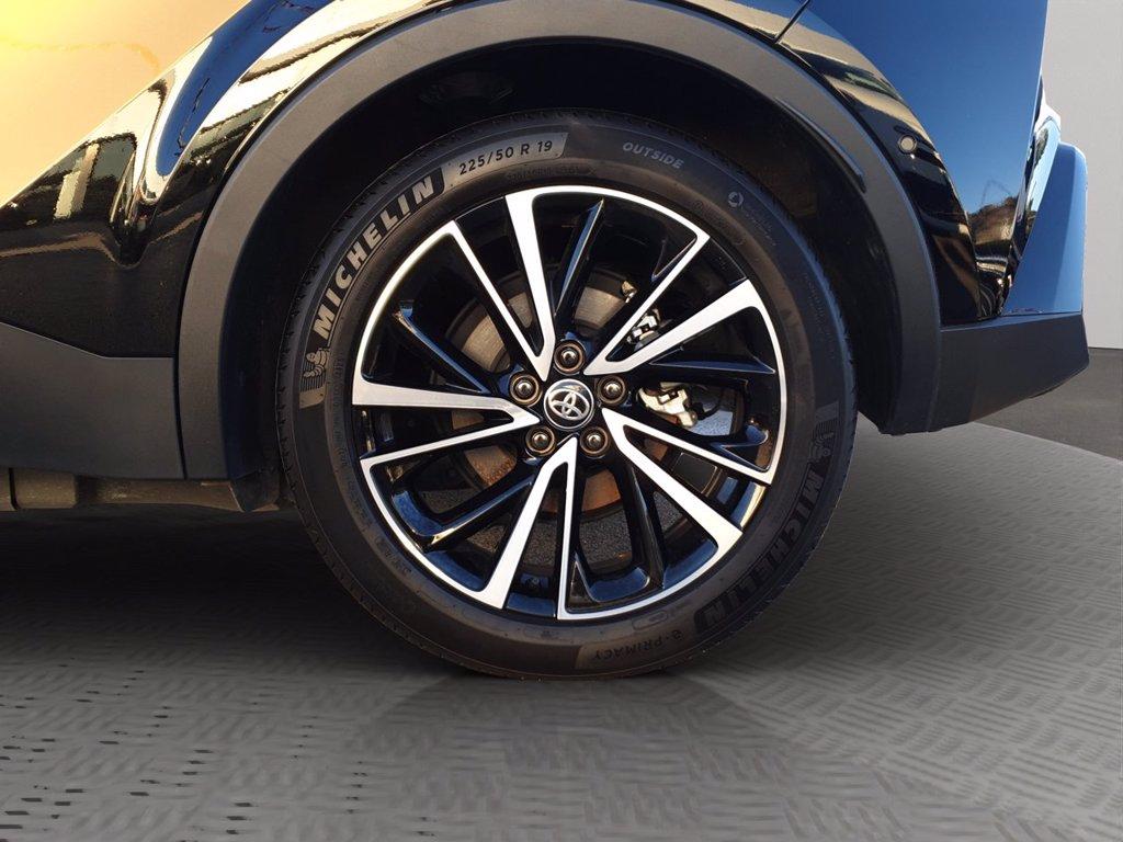 TOYOTA C-hr 2.0 phev lounge premiere fwd e-cvt del 2024