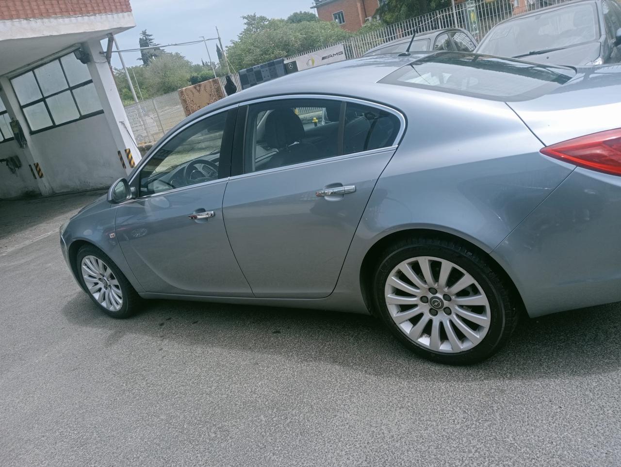 Opel Insignia 2.0 CDTI 4 porte