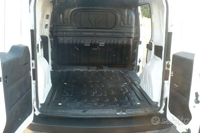 FIAT Dobl 1.6 Mjet 105cv E6D S&S PASSO CORTO