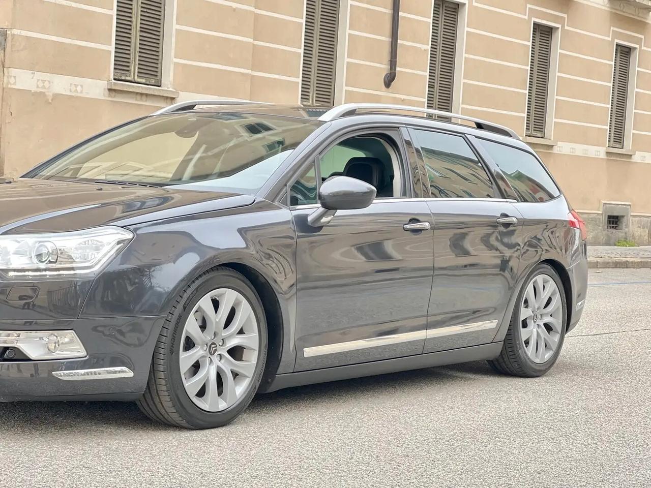 Citroen C5 Tourer 2.0 HDi 16v 163cv Hydractive Executive