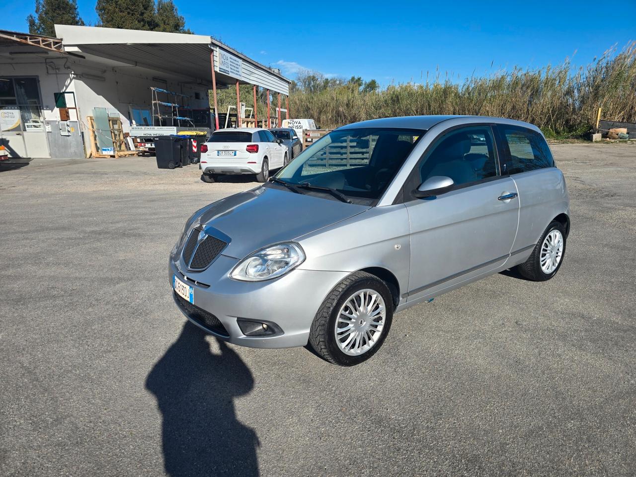 Lancia Ypsilon 1.3 MJT 75 CV Oro Giallo