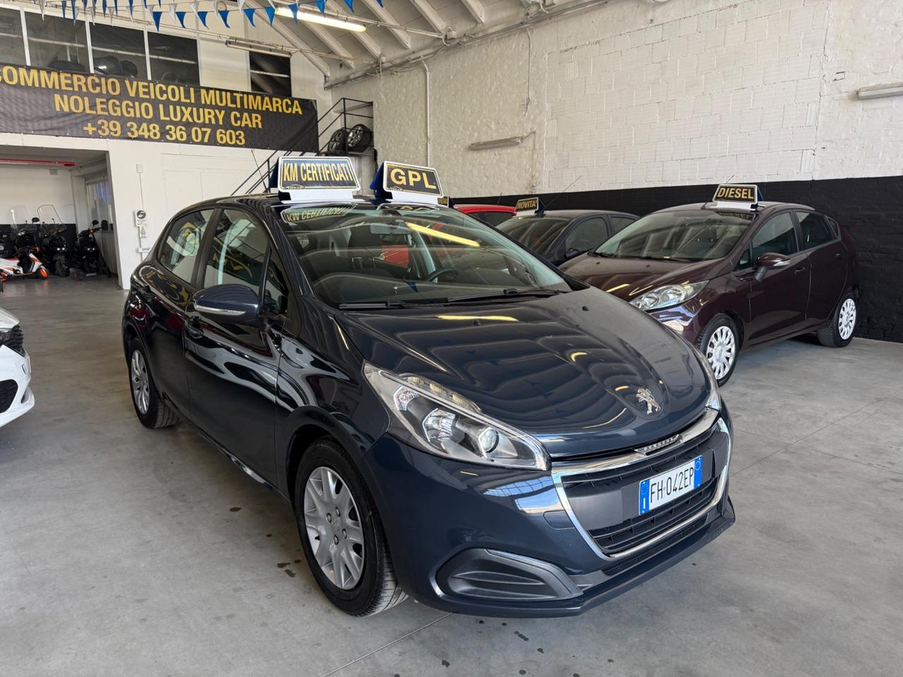 Peugeot 208 PureTech 82 5p. GPL Allure