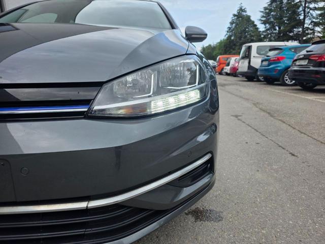 VOLKSWAGEN Golf Variant 1.5 TGI DSG 5p. Trendline BlueMotion Tech.