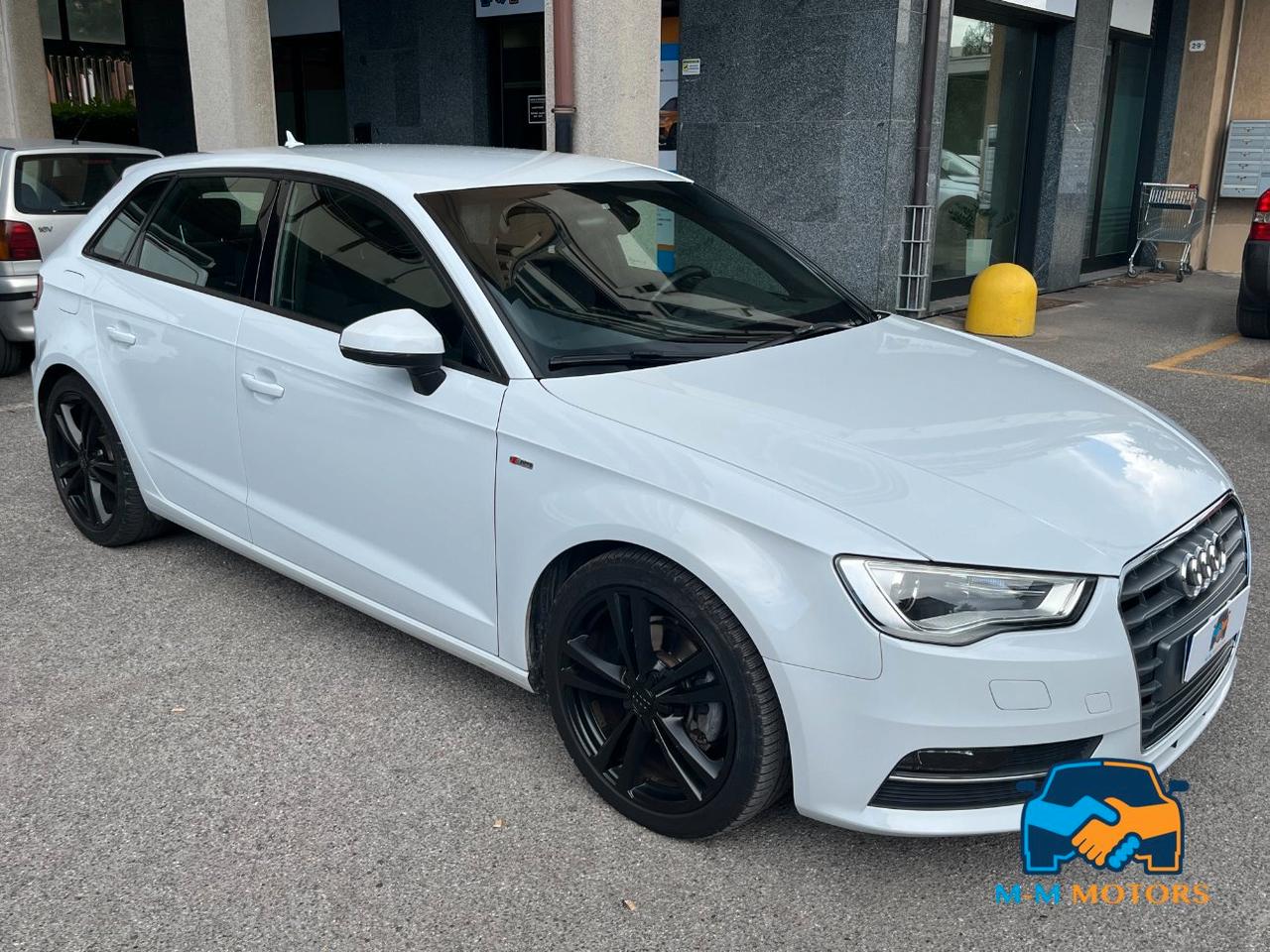 Audi A3 Sportback 1.6 tdi S-Line 110cv E6