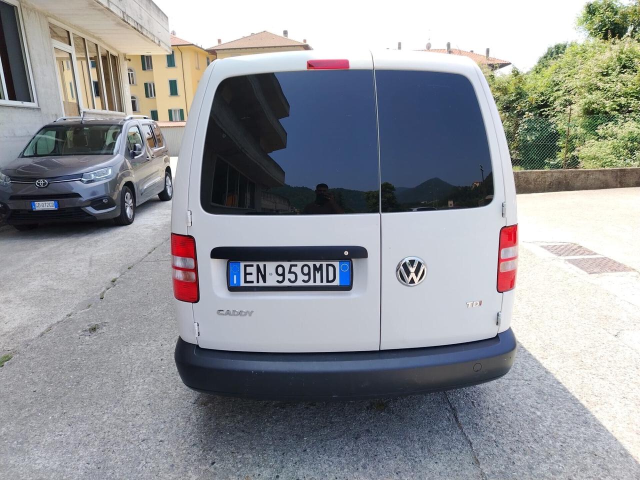 VW caddy maxi anno 2012
